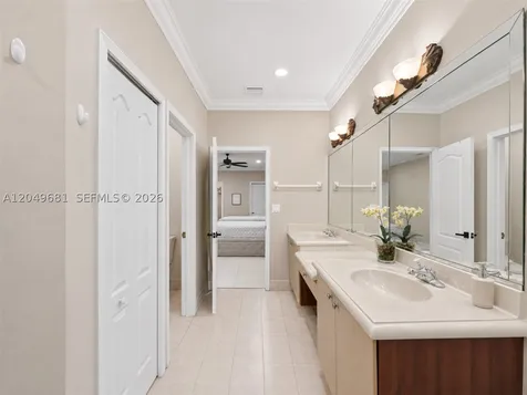 16519 SW 67th Terrace Miami FL 33193