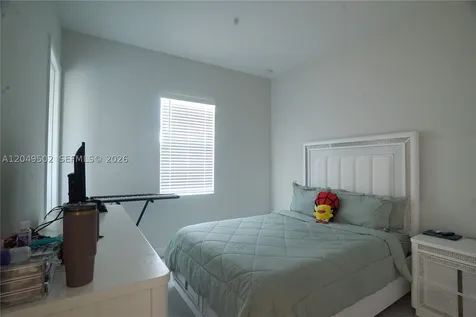 5770 Bristlecone Commoms Westlake FL 33470