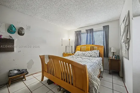 735 NW 8th Court Florida City FL 33034