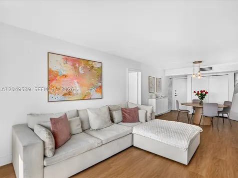 8201 Byron Avenue Miami Beach FL 33141