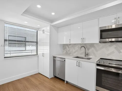 8201 Byron Avenue Miami Beach FL 33141