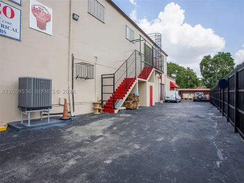 249-275 W 29th Street Hialeah FL 33012