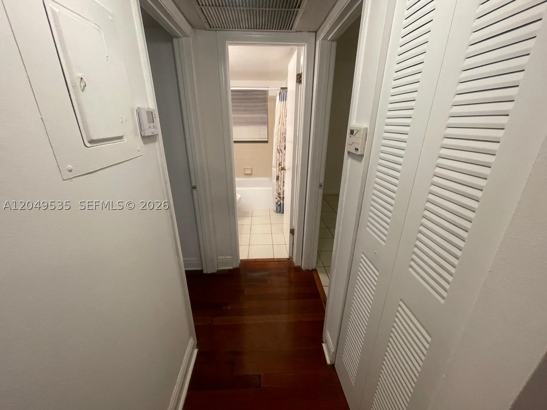 807 Twin Lakes Drive Coral Springs FL 33071