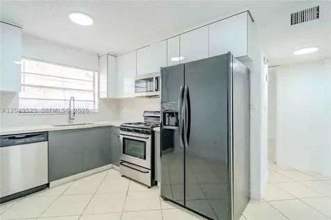 3265 Virginia Street Miami FL 33133