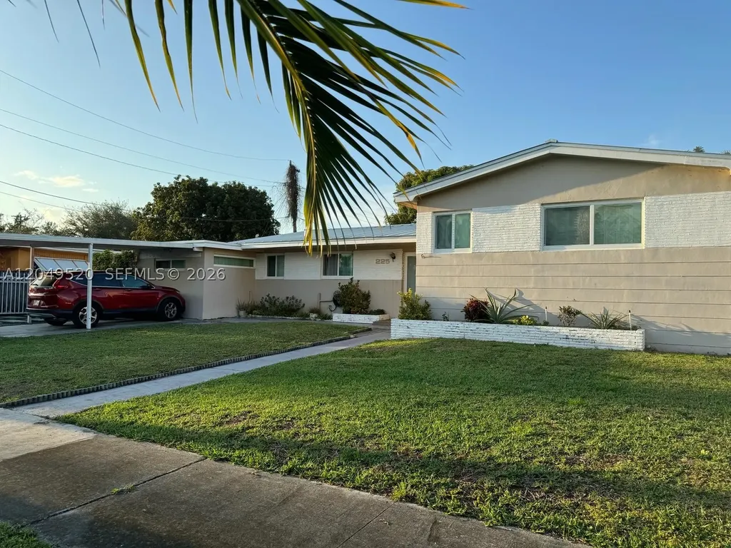225 NE 175th Terrace North Miami Beach FL 33162