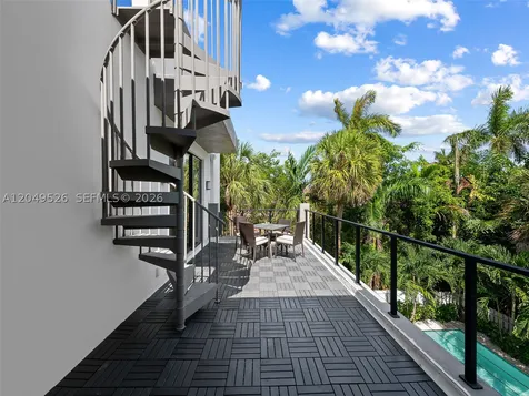 638 Lakeside Harbor Boynton Beach FL 33435