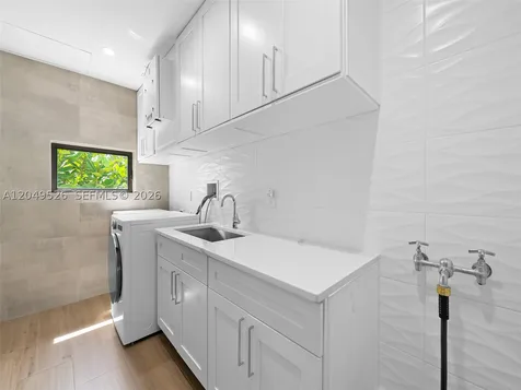 638 Lakeside Harbor Boynton Beach FL 33435