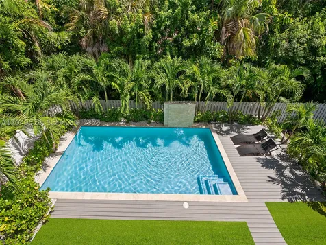 638 Lakeside Harbor Boynton Beach FL 33435