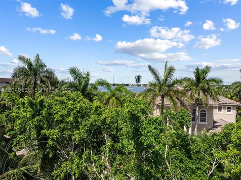 638 Lakeside Harbor Boynton Beach FL 33435