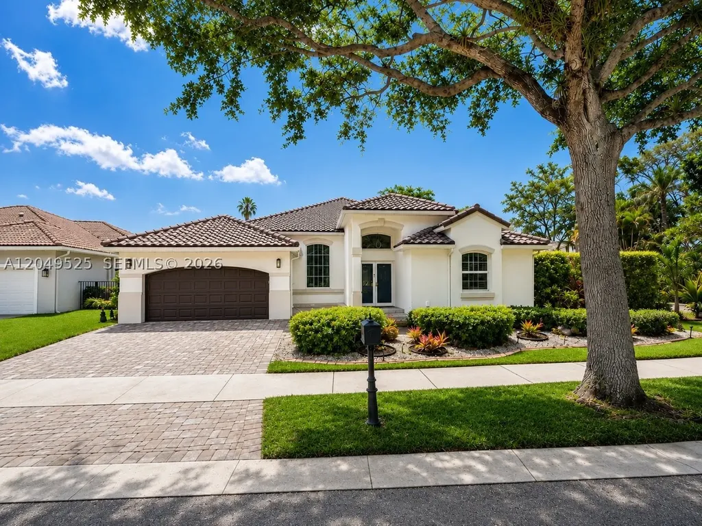2616 Oakbrook Court Weston FL 33332