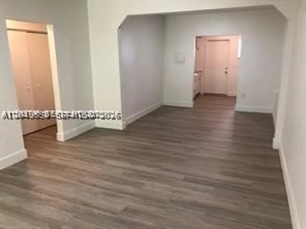 30 S Shore Drive Miami Beach FL 33141