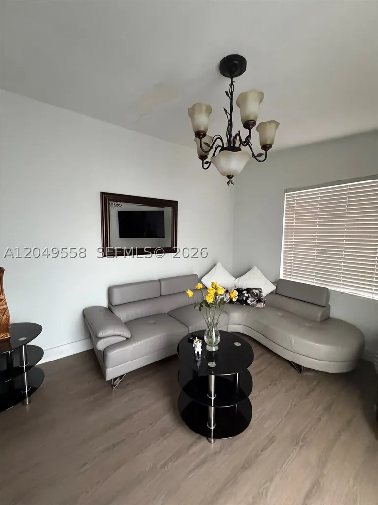 2642 Atlantic Avenue Opa-Locka FL 33054