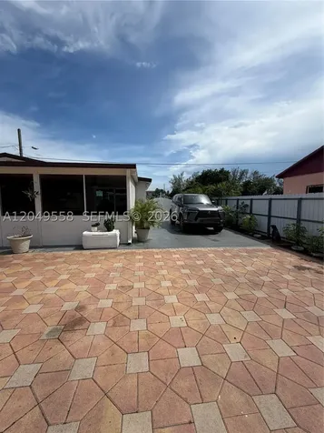 2642 Atlantic Avenue Opa-Locka FL 33054