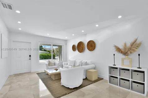 2195 SW 25th Terrace Miami FL 33133