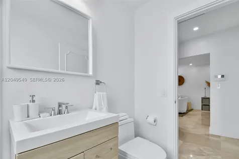 2195 SW 25th Terrace Miami FL 33133