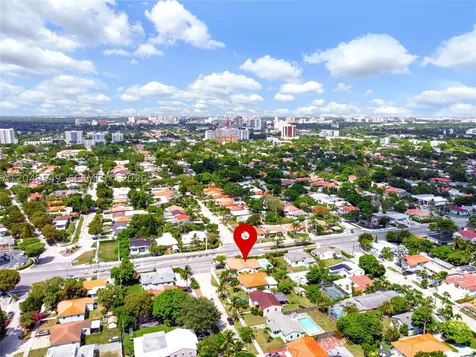 2195 SW 25th Terrace Miami FL 33133