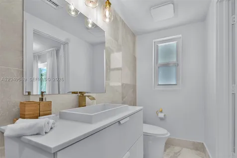 2195 SW 25th Terrace Miami FL 33133