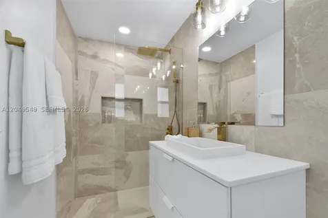 2195 SW 25th Terrace Miami FL 33133