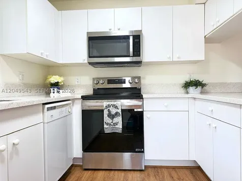 14240 SW 94th Cir Lane Miami FL 33186
