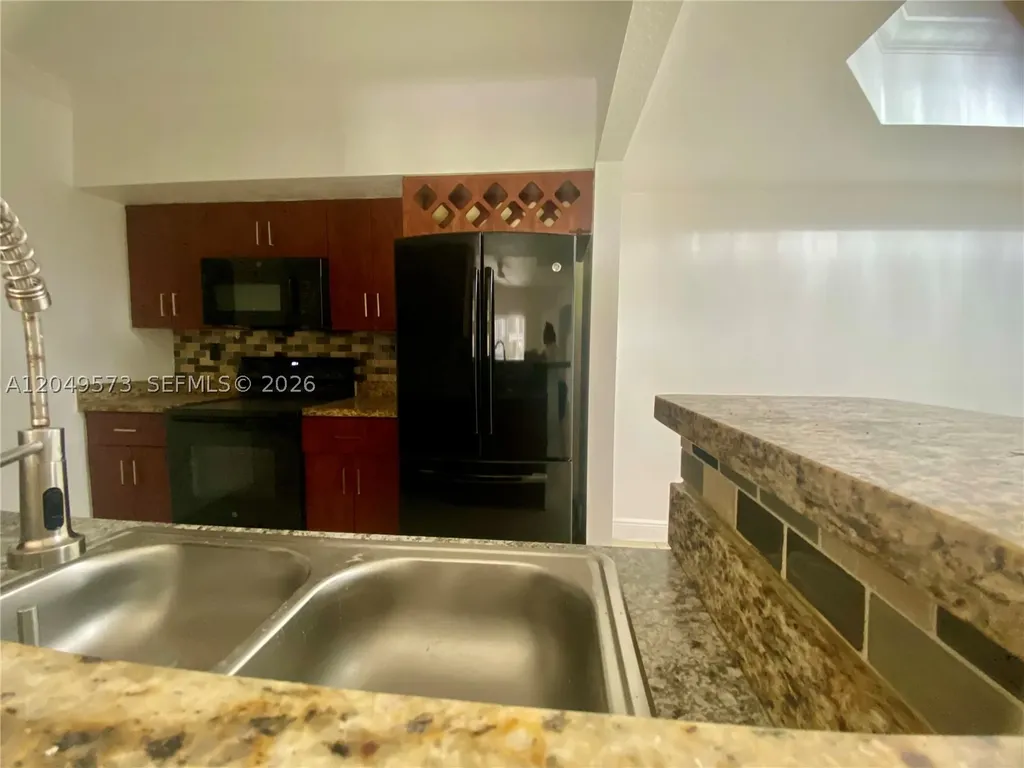 215 SW 117th Terrace Pembroke Pines FL 33025
