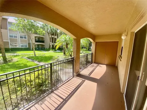 215 SW 117th Terrace Pembroke Pines FL 33025