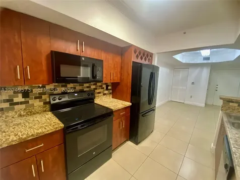215 SW 117th Terrace Pembroke Pines FL 33025