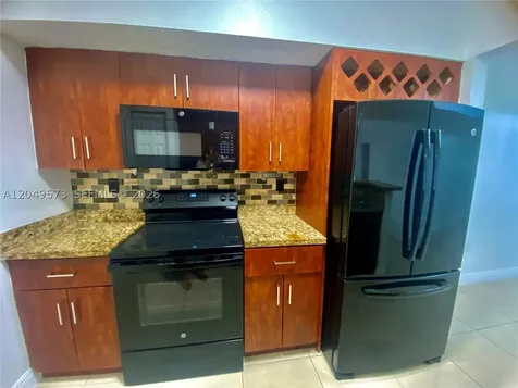215 SW 117th Terrace Pembroke Pines FL 33025