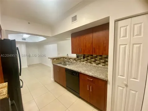 215 SW 117th Terrace Pembroke Pines FL 33025