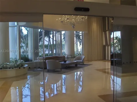 19355 Turnberry Way Aventura FL 33180