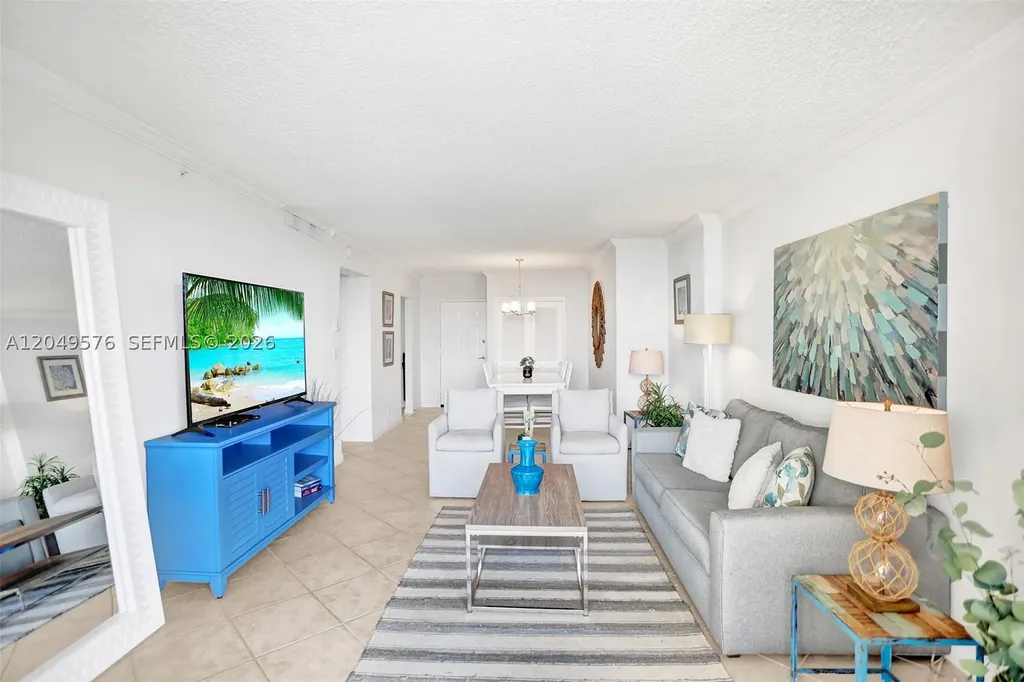 2501 S Ocean Drive Hollywood FL 33019