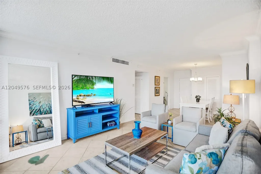 2501 S Ocean Drive Hollywood FL 33019
