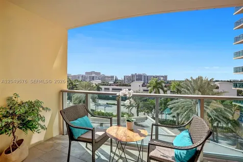 2501 S Ocean Drive Hollywood FL 33019