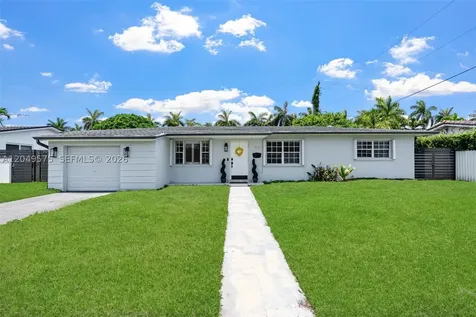9075 SW 48th Terrace Miami FL 33165