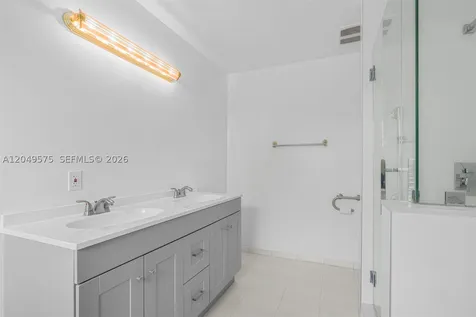 9075 SW 48th Terrace Miami FL 33165
