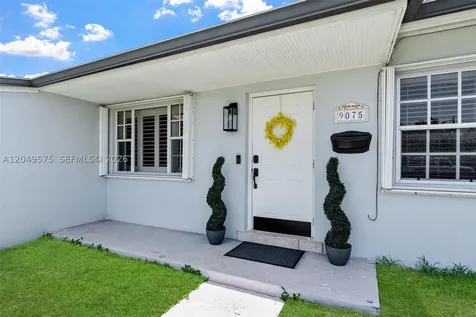 9075 SW 48th Terrace Miami FL 33165