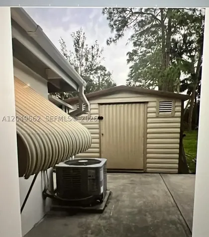 2106 79th Court Vero Beach FL 32966