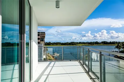9400 W Bay Harbor Drive Bay Harbor Islands FL 33154