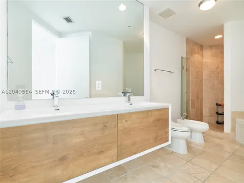 18201 Collins Avenue Sunny Isles Beach FL 33160