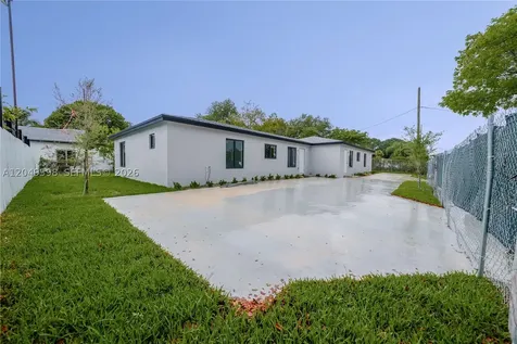 1112 NW 81st Street Miami FL 33150