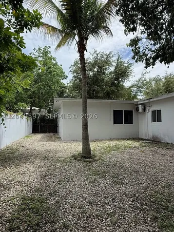 6723 NE Miami Place Miami FL 33138