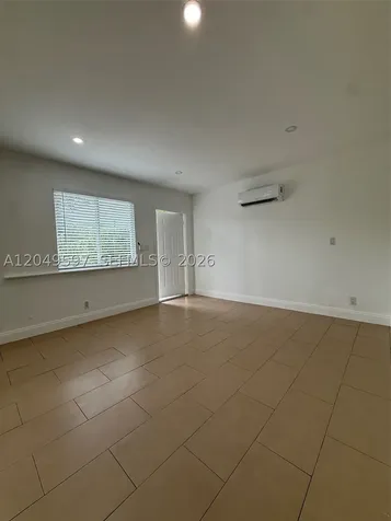 6723 NE Miami Place Miami FL 33138
