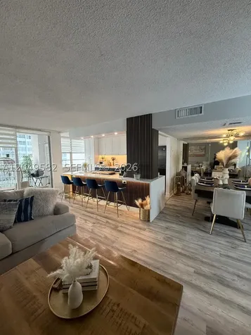 18061 Biscayne Boulevard Aventura FL 33160