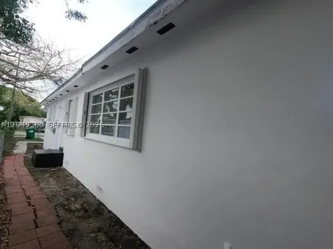 3062 NW 60th Street Miami FL 33142