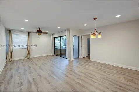 9858 NW 3rd Street Plantation FL 33324