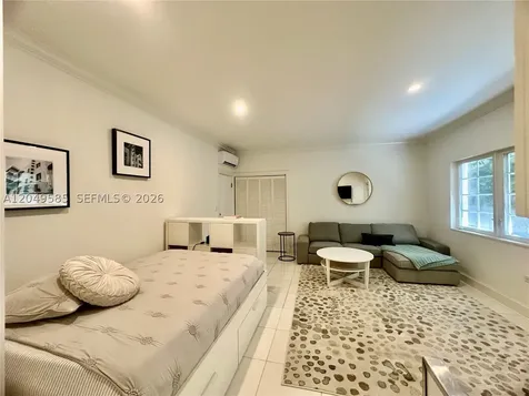 260 Euclid Avenue Miami Beach FL 33139