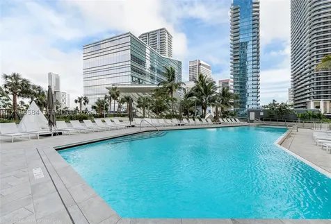 88 SW 7th Street Miami FL 33130