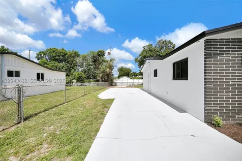 17221 NW 24th Place Miami Gardens FL 33056