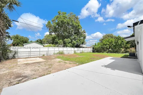 17221 NW 24th Place Miami Gardens FL 33056