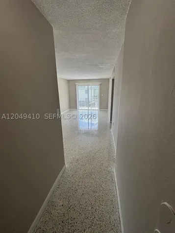 1047 SW 7th Street Miami FL 33130