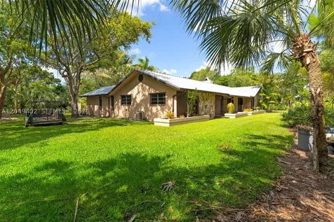 19120 SW 270th Street Homestead FL 33031